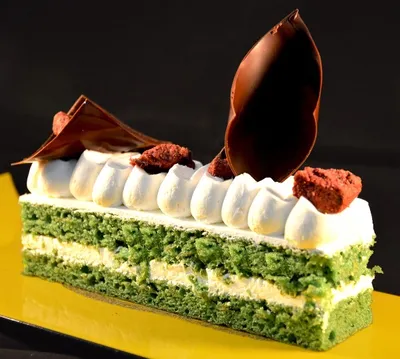 تگرال ساتین کرم کیک گرین ولوت